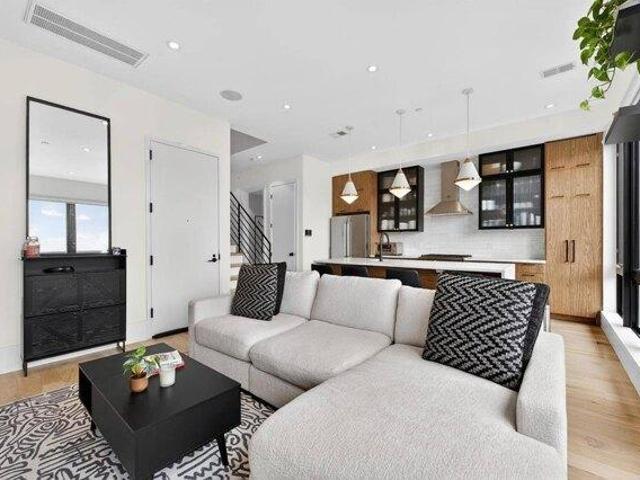 Condo for sale in Hudson, New Jersey