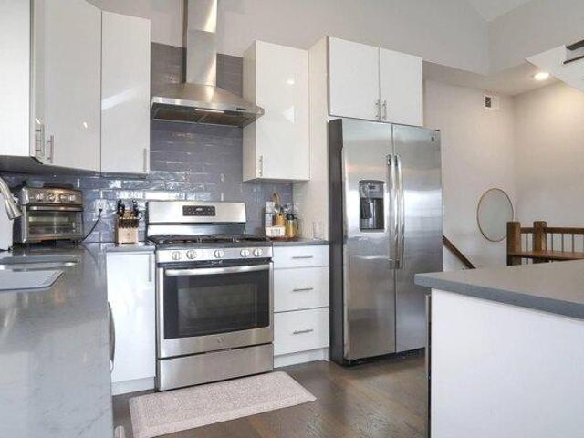 Condo for sale in Hudson, New Jersey