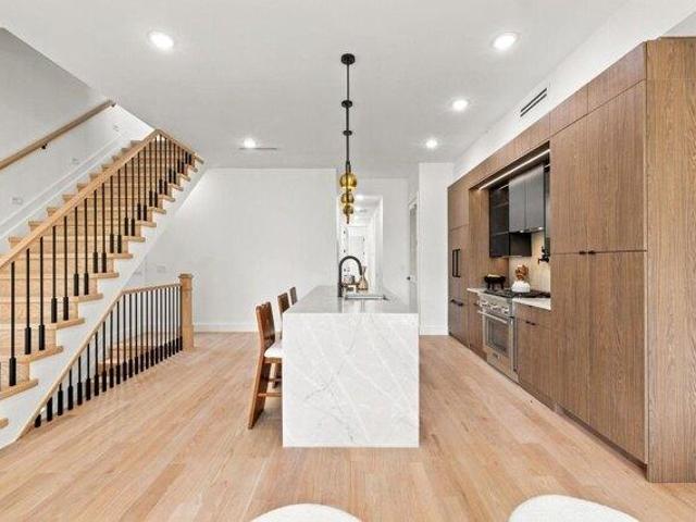Condo for sale in Hudson, New Jersey