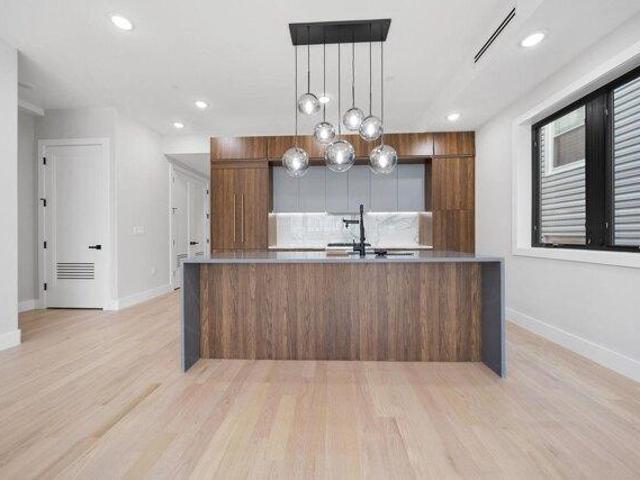 Condo for sale in Hudson, New Jersey