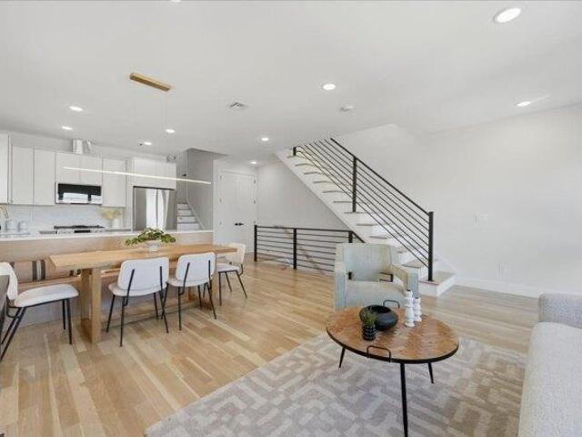 Condo for sale in Hudson, New Jersey