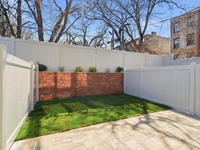 Condo for sale in Hudson, New Jersey