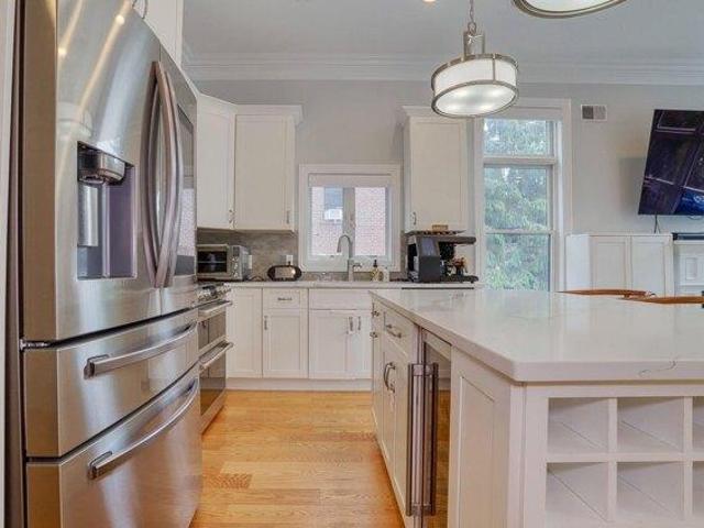 Condo for sale in Hudson, New Jersey
