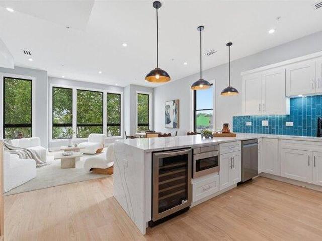Condo for sale in Hudson, New Jersey
