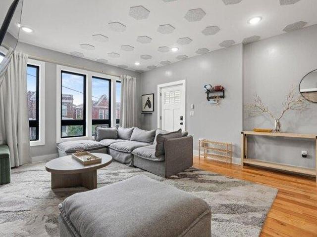 Condo for sale in Hudson, New Jersey