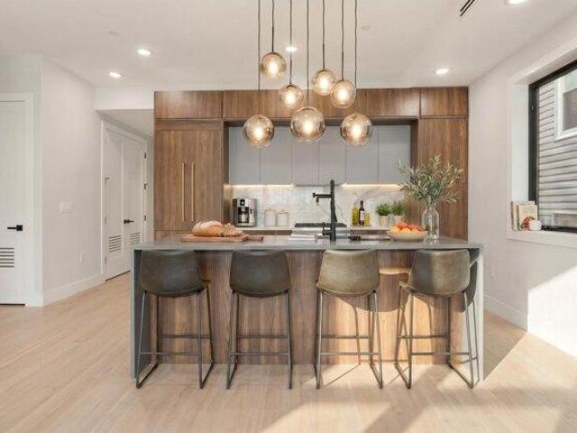 Condo for sale in Hudson, New Jersey