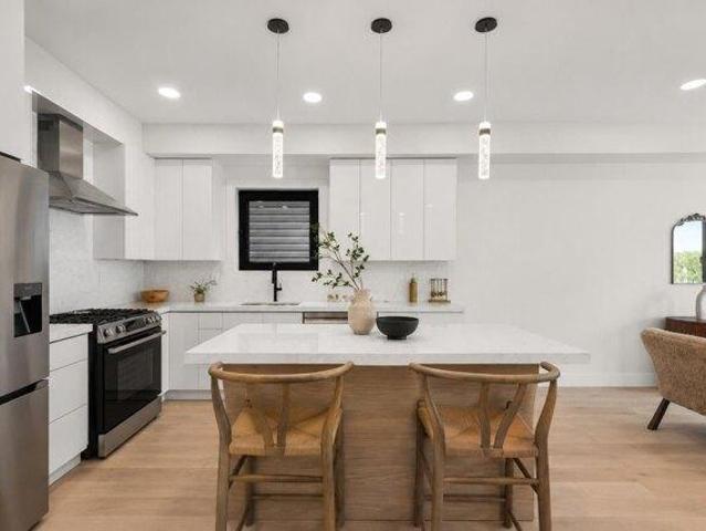 Condo for sale in Hudson, New Jersey