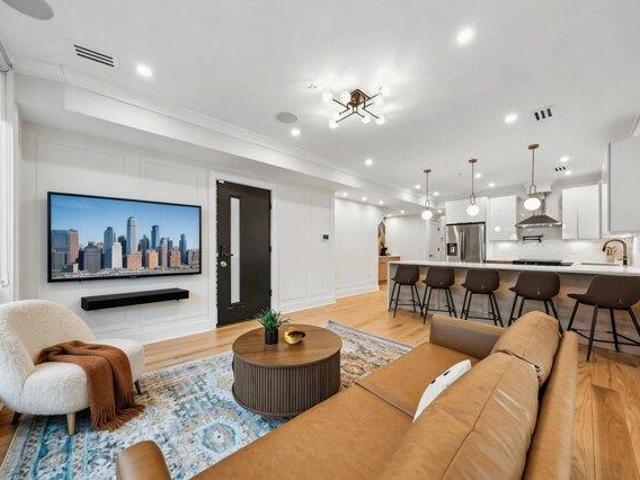 Condo for sale in Jersey City, Hudson County