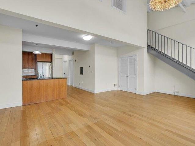 Condo for sale in Communipaw, Jersey City