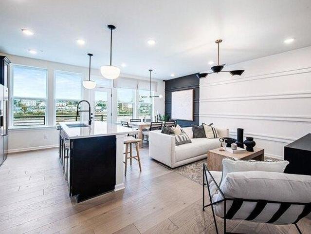 Condo for sale in Hudson, New Jersey