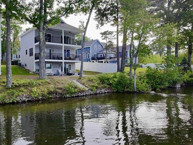 Condo for sale in New Hampshire