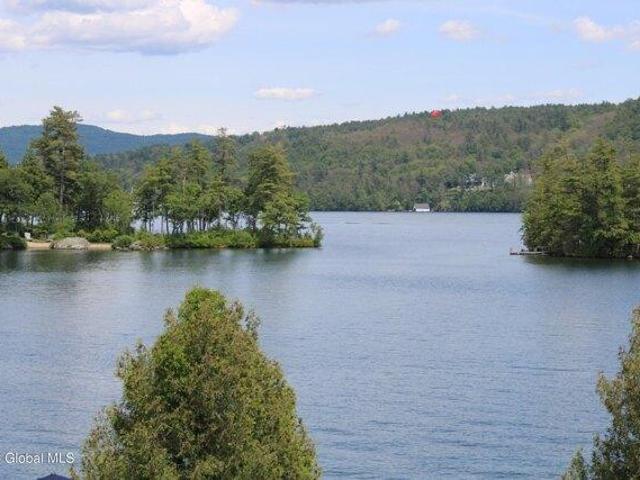 Condo for sale in Lake George