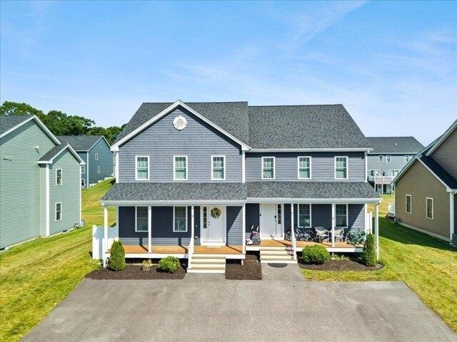 Condo for sale in Lakeville, Massachusetts
