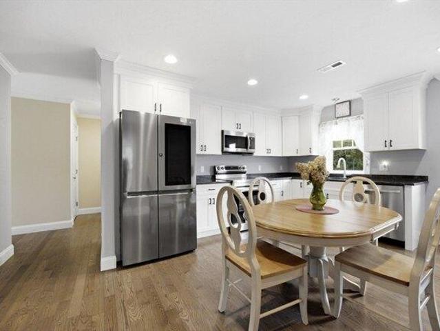 Condo for sale in Lakeville, Massachusetts