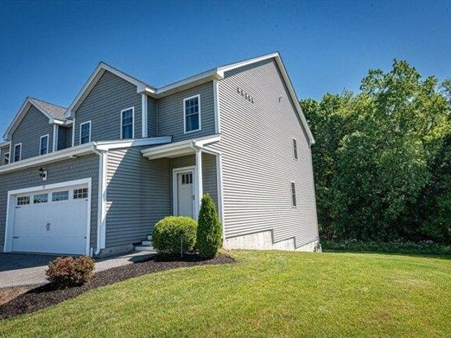 Condo for sale in Lakeville, Massachusetts
