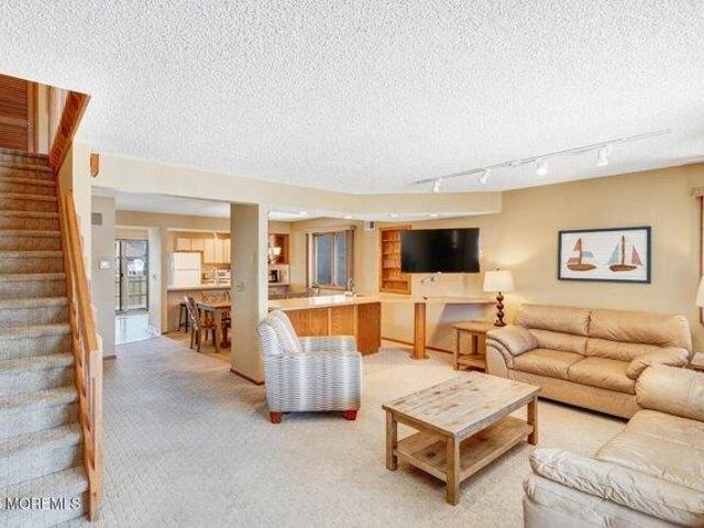 Condo for sale in Lavallette Condo for sale in Lavallette