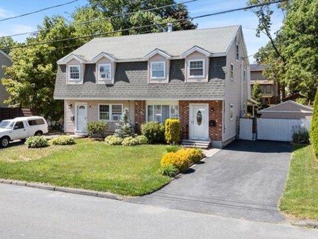 Condo for sale in Lawrence, Massachusetts