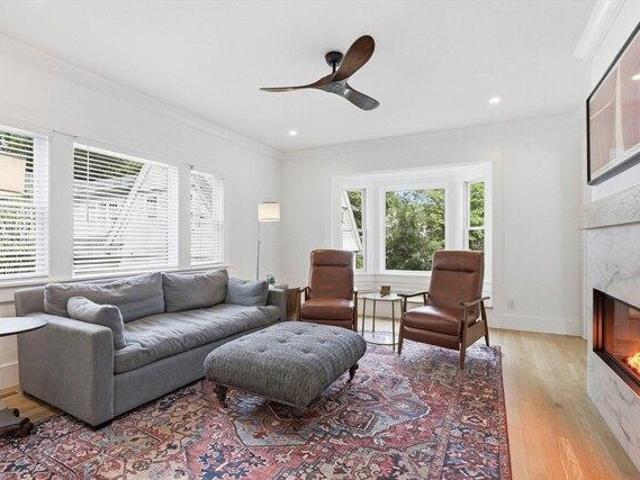Condo for sale in Lexington, Massachusetts