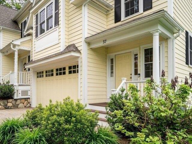 Condo for sale in Lexington, Massachusetts