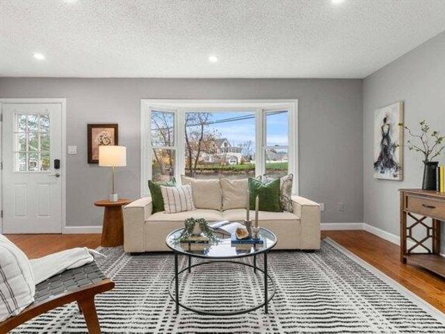 Condo for sale in Lowell, Massachusetts