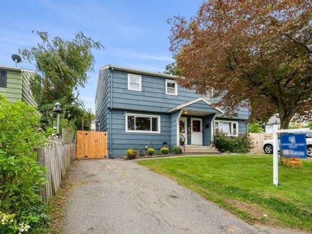Condo for sale in Lowell, Massachusetts