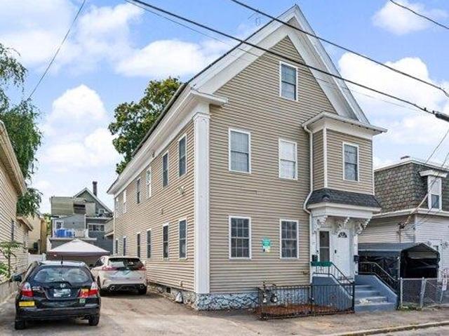 Condo for sale in Centralville, Lowell