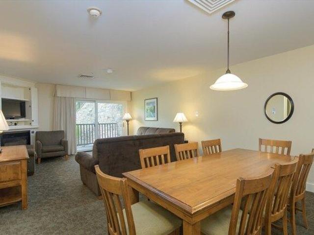 Condo for sale in Grahamville, Ludlow