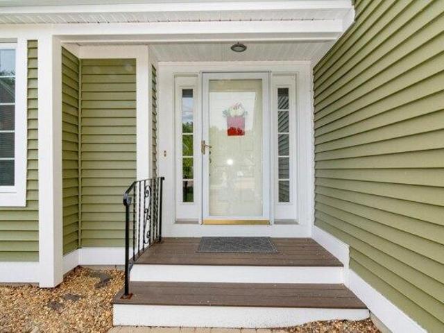 Condo for sale in New Hampshire
