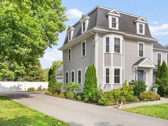 Condo for sale in Medfield, Norfolk County