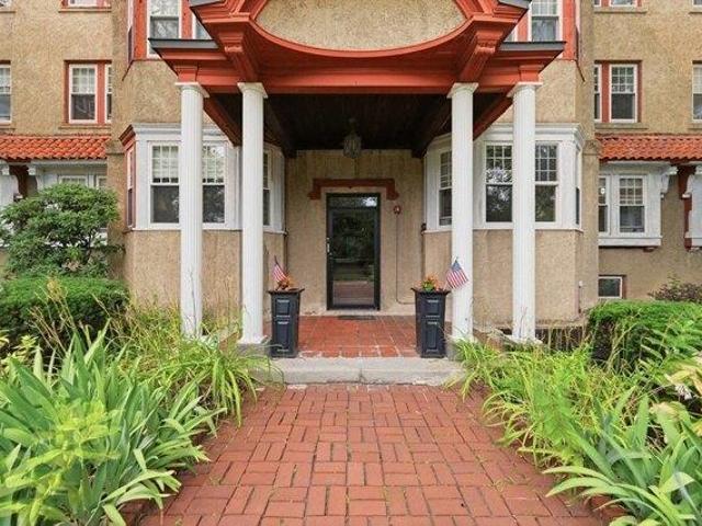 Condo for sale in Melrose, Massachusetts