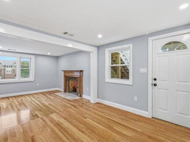Condo for sale in Fells, Melrose