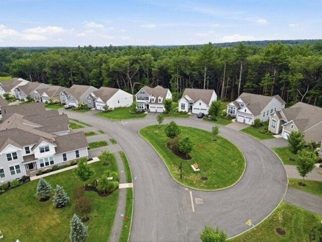 Condo for sale in Millis, Massachusetts