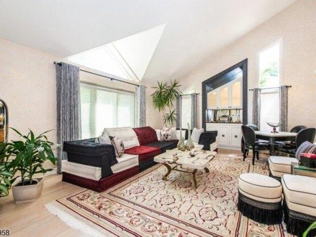 Condo for sale in Mountain Lakes, New Jersey