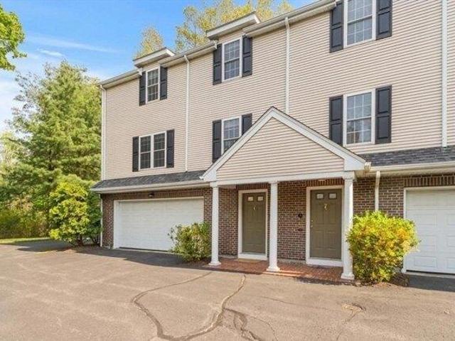 Condo for sale in Natick, Massachusetts
