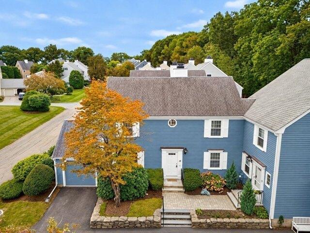 Condo for sale in Natick, Middlesex County
