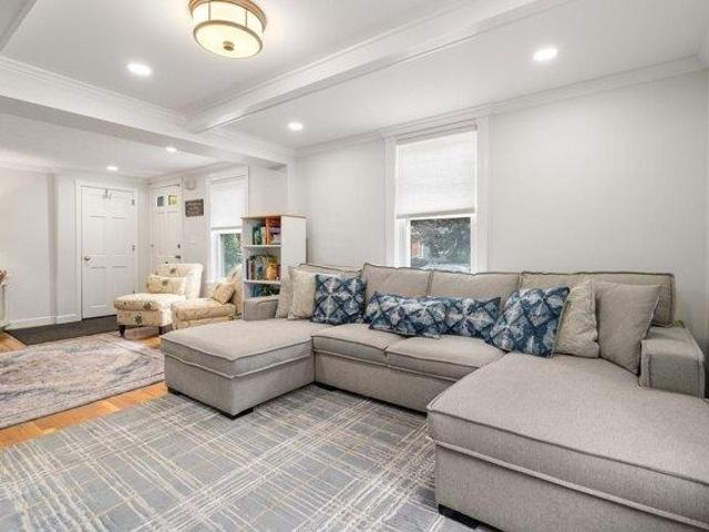 Condo for sale in Needham, Norfolk County