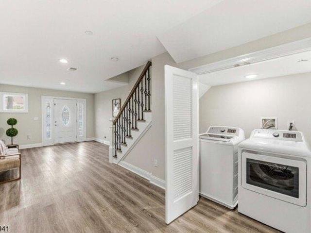 Condo for sale in New Providence, New Jersey