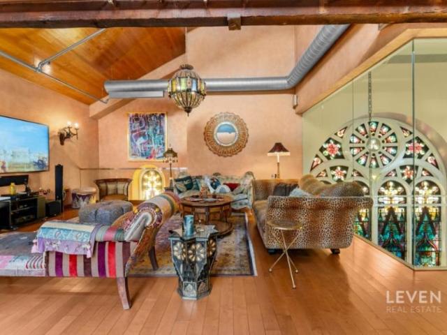 Condo for sale in Arverne, New York