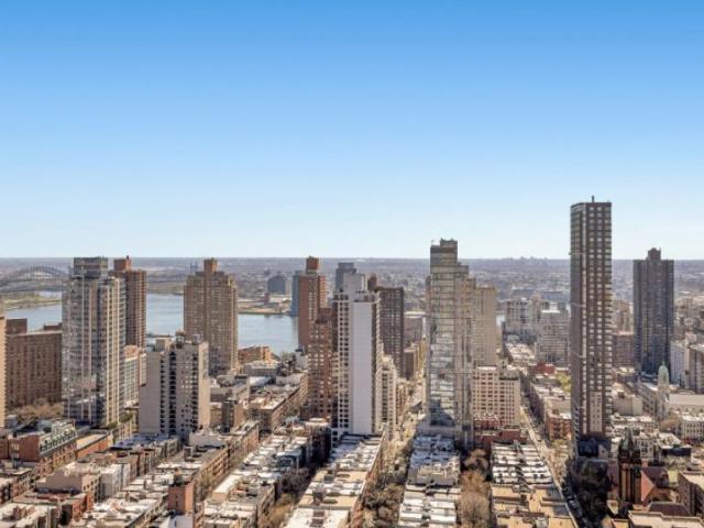 Condo for sale in Arverne, New York