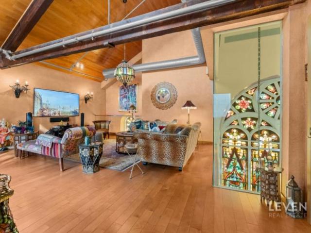 Condo for sale in Arverne, New York