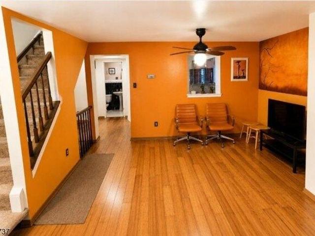 Condo for sale in Newark, New Jersey