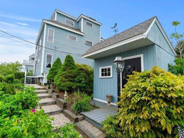 Condo for sale in Newburyport