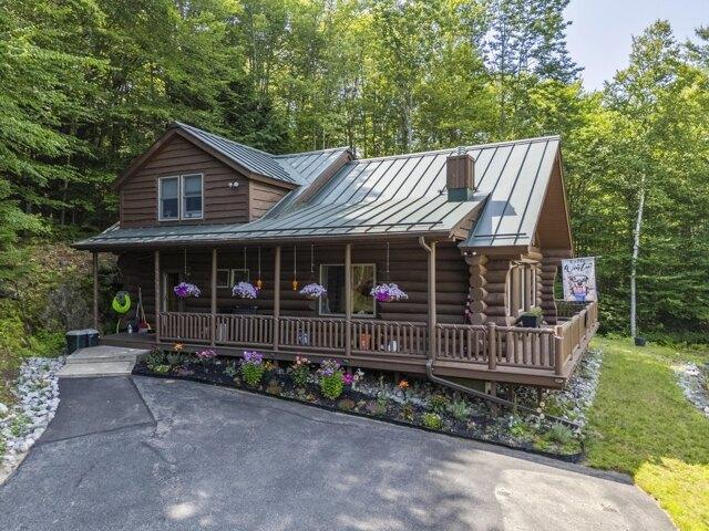 Condo for sale in Newry, Maine