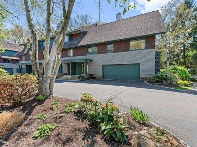 Condo for sale in Auburndale, Massachusetts
