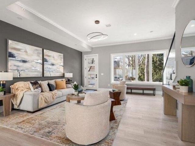 Condo for sale in Auburndale, Massachusetts