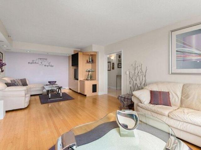 Condo for sale in Thompsonville, Newton