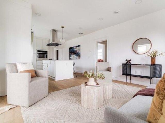 Condo for sale in Newtonville, Newton