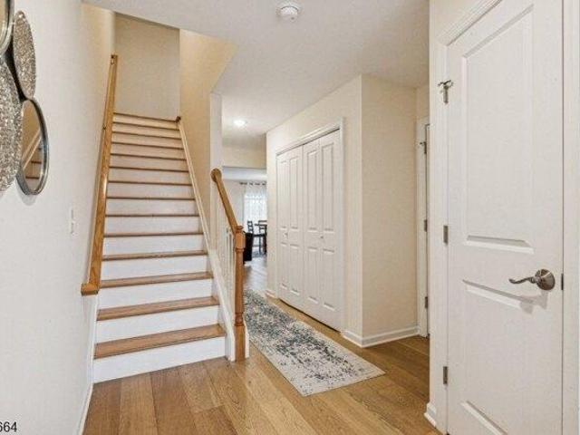 Condo for sale in Newton, New Jersey