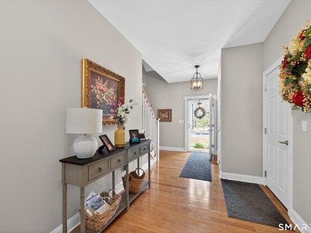 Condo for sale in North Haven, Connecticut