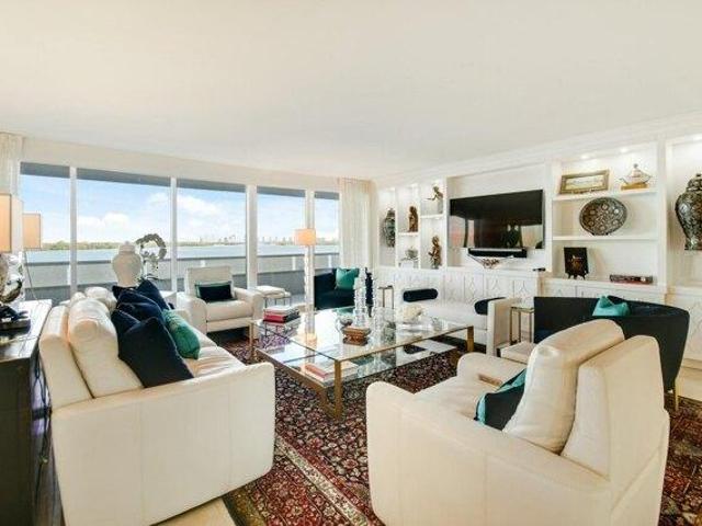 Condo for sale in North Palm Beach, Florida